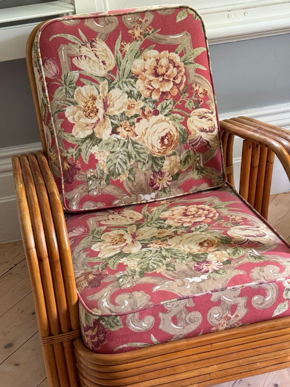 Vintage Rattan Pretzel Lounge Suite with Floral Upholstery