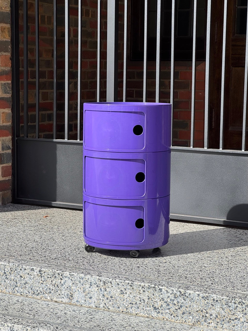 Kartell Componibili Unit on Castors in Purple