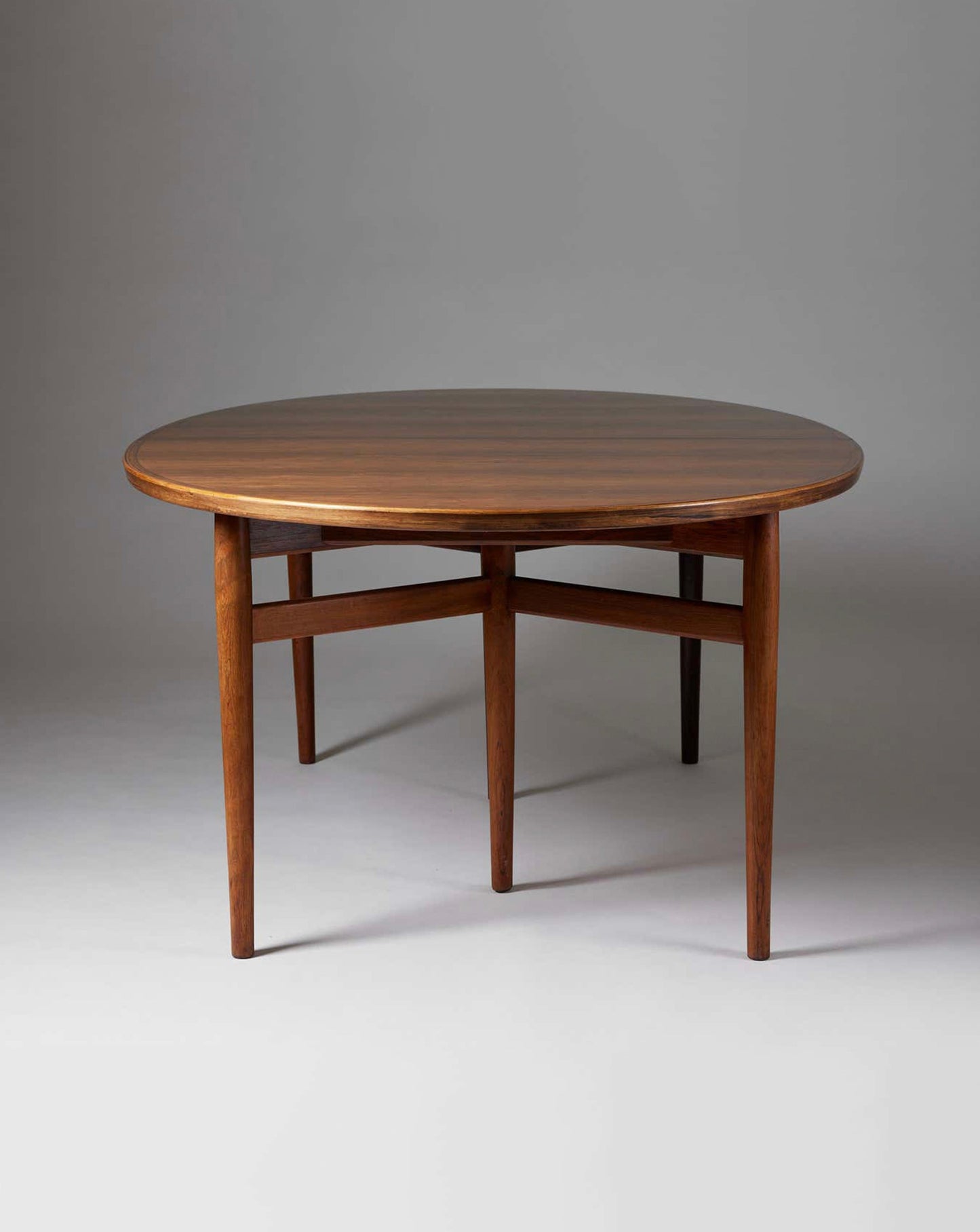 Dining table, Model 227 designed by Arne Vodder, Denmark, 1950s