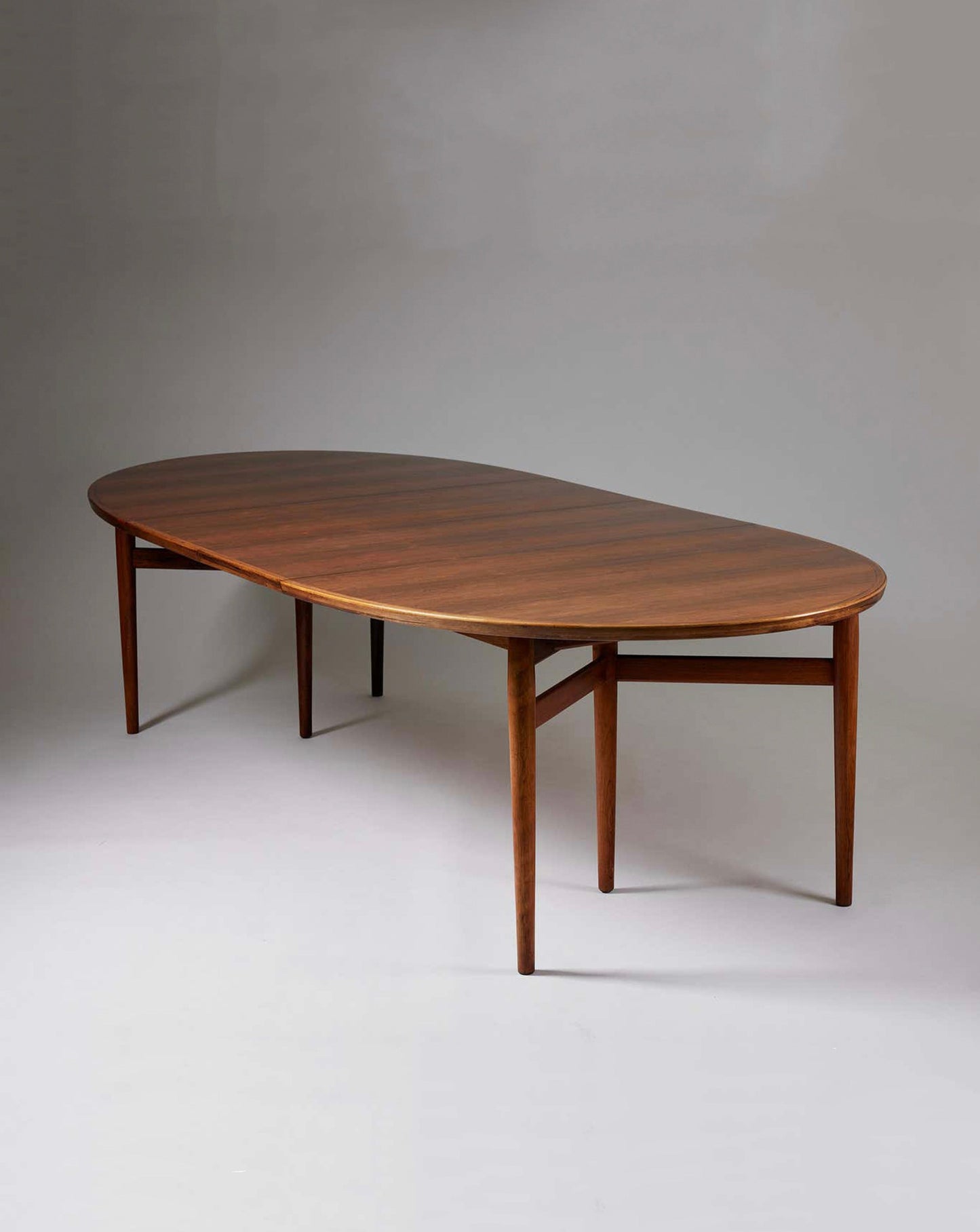 Dining table, Model 227 designed by Arne Vodder, Denmark, 1950s