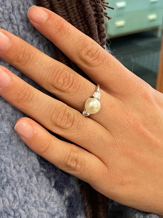 Freshwater Pearl and White Stone Ring in 14CT White Gold