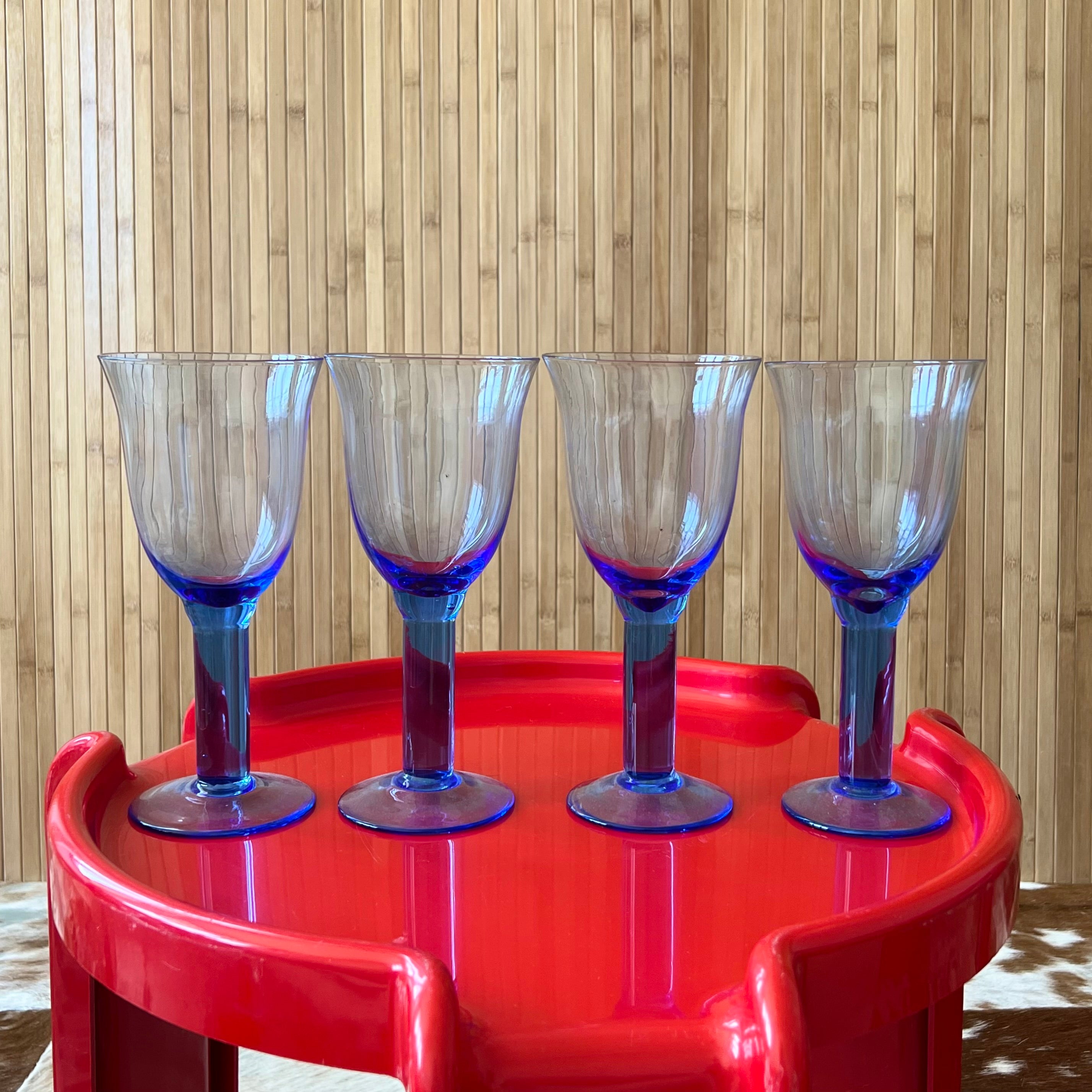 Blue Wine Glasses Didi and Dora