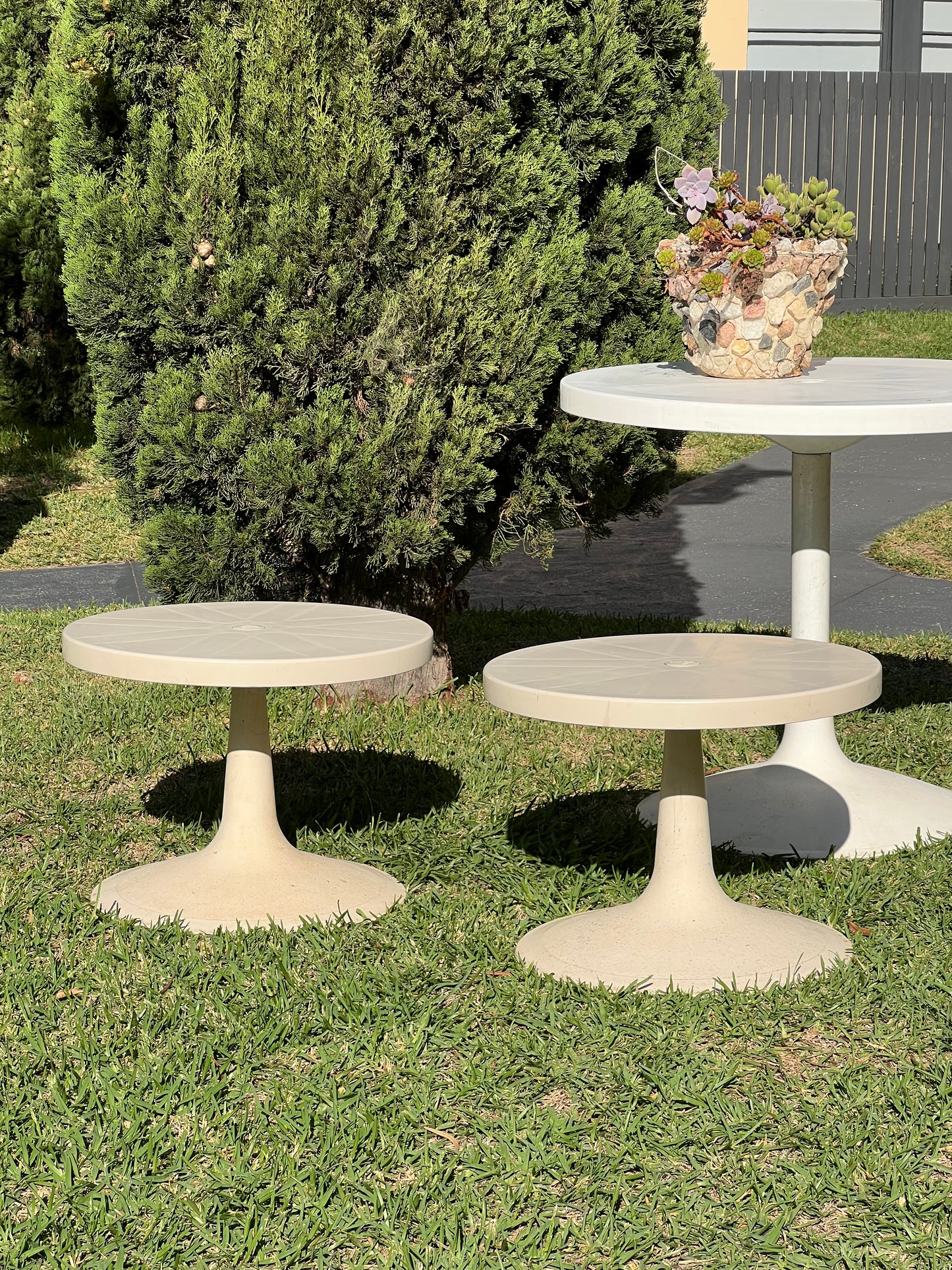 Sebel Outdoor Tulip Dining Set