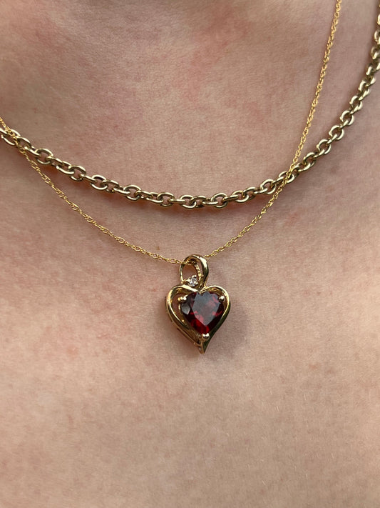 9ct garnet and white stone heart shaped pendant necklace