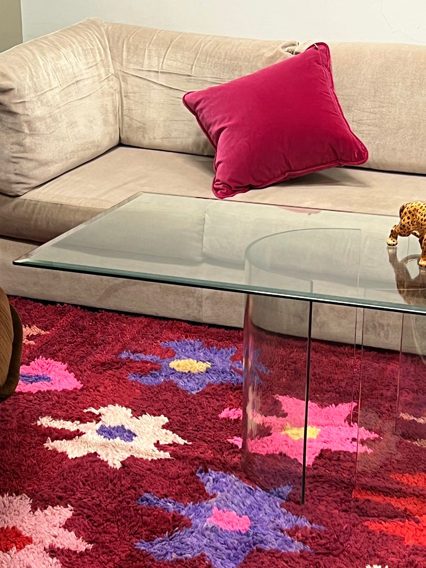 Glass Pedestal Coffee table